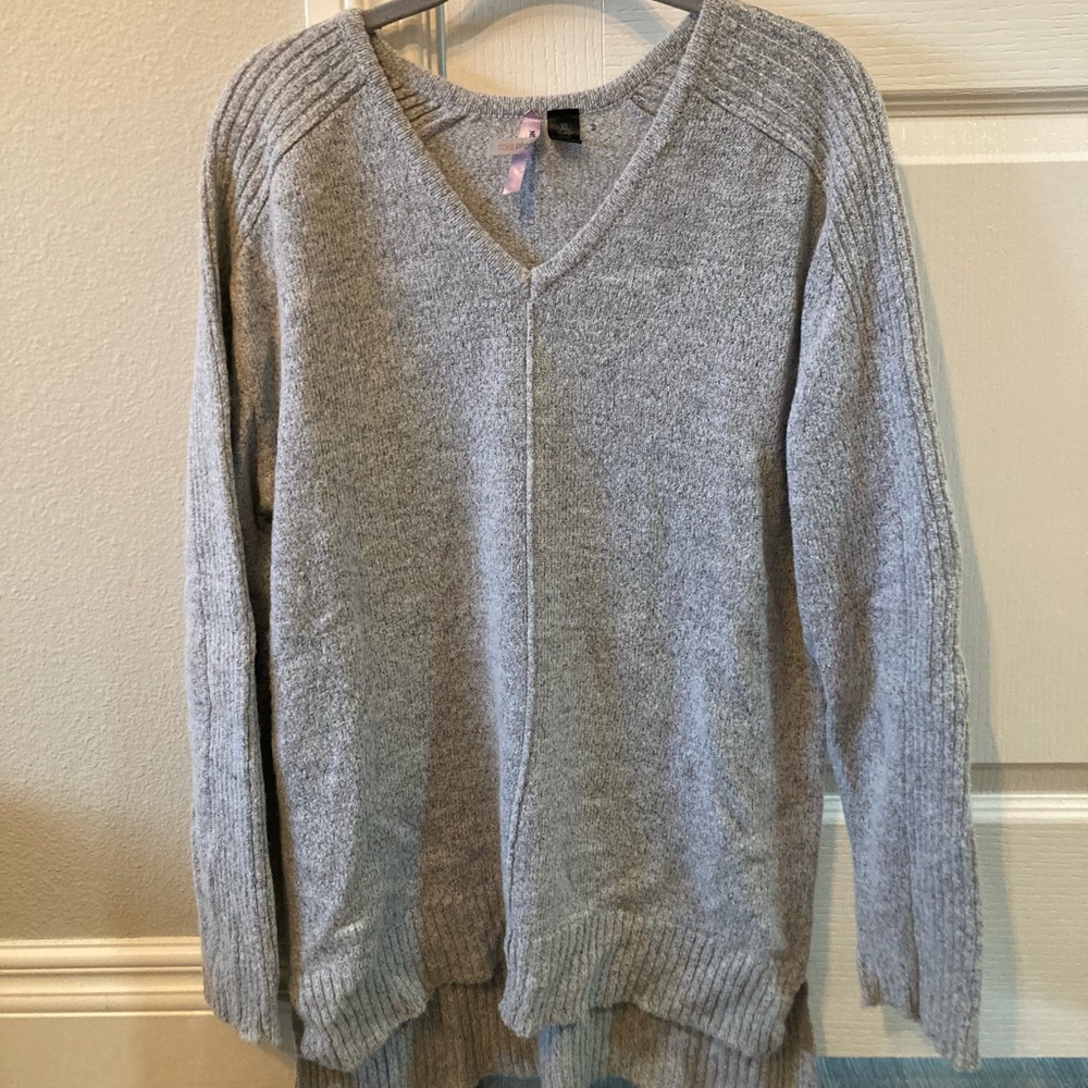 Forever 21 sweater